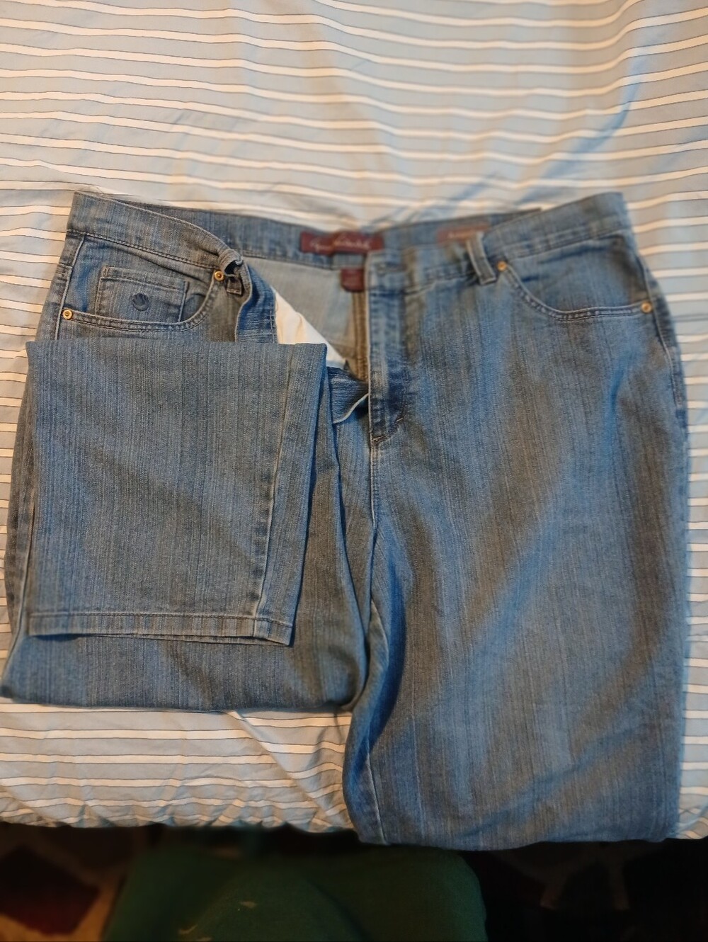 Gloria Vanderbilt Light Blue Women's Relaxed Jeans